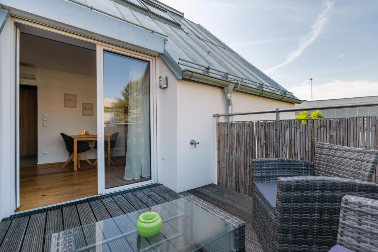 Gruene Ruhelage, 20 Minuten Ins Zentrum Und Parkgarage Wenen Buitenkant foto