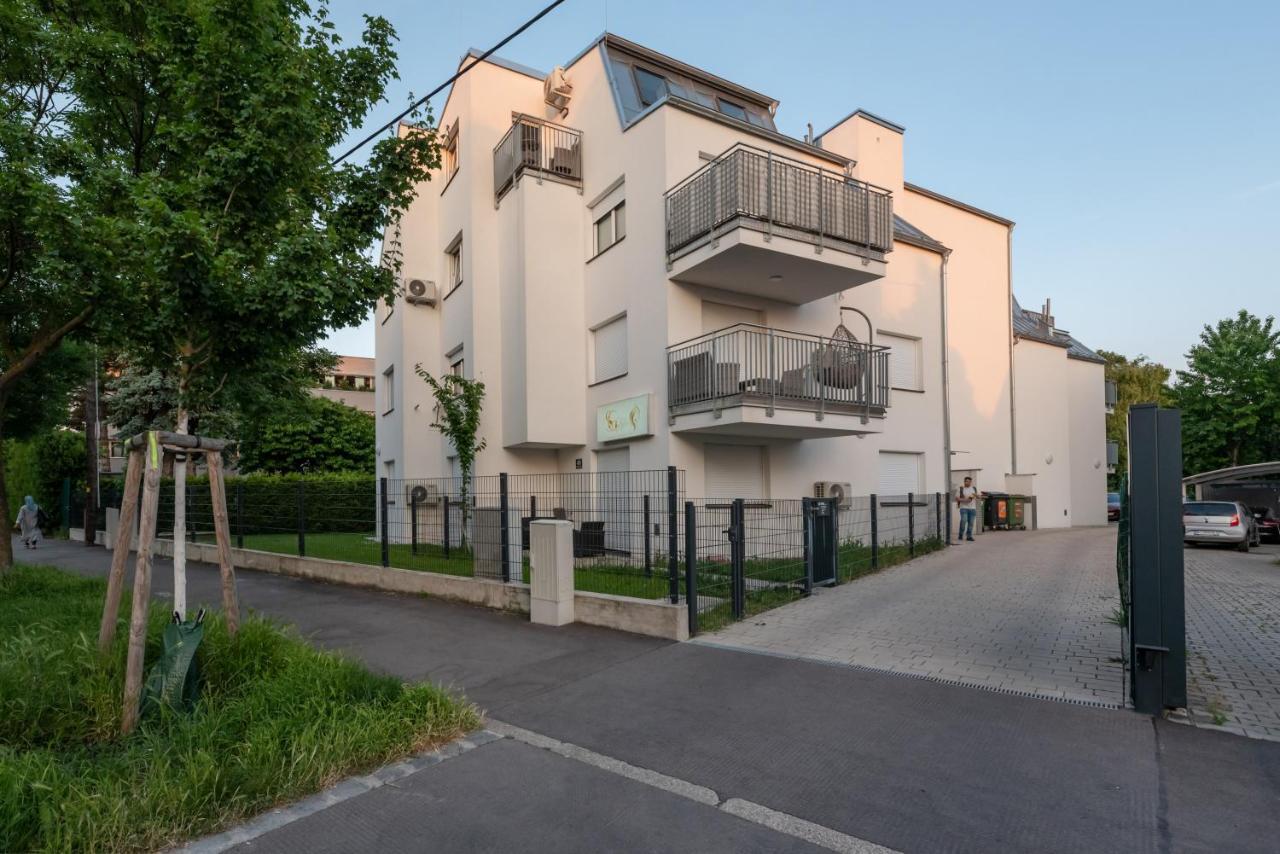 Gruene Ruhelage, 20 Minuten Ins Zentrum Und Parkgarage Wenen Buitenkant foto