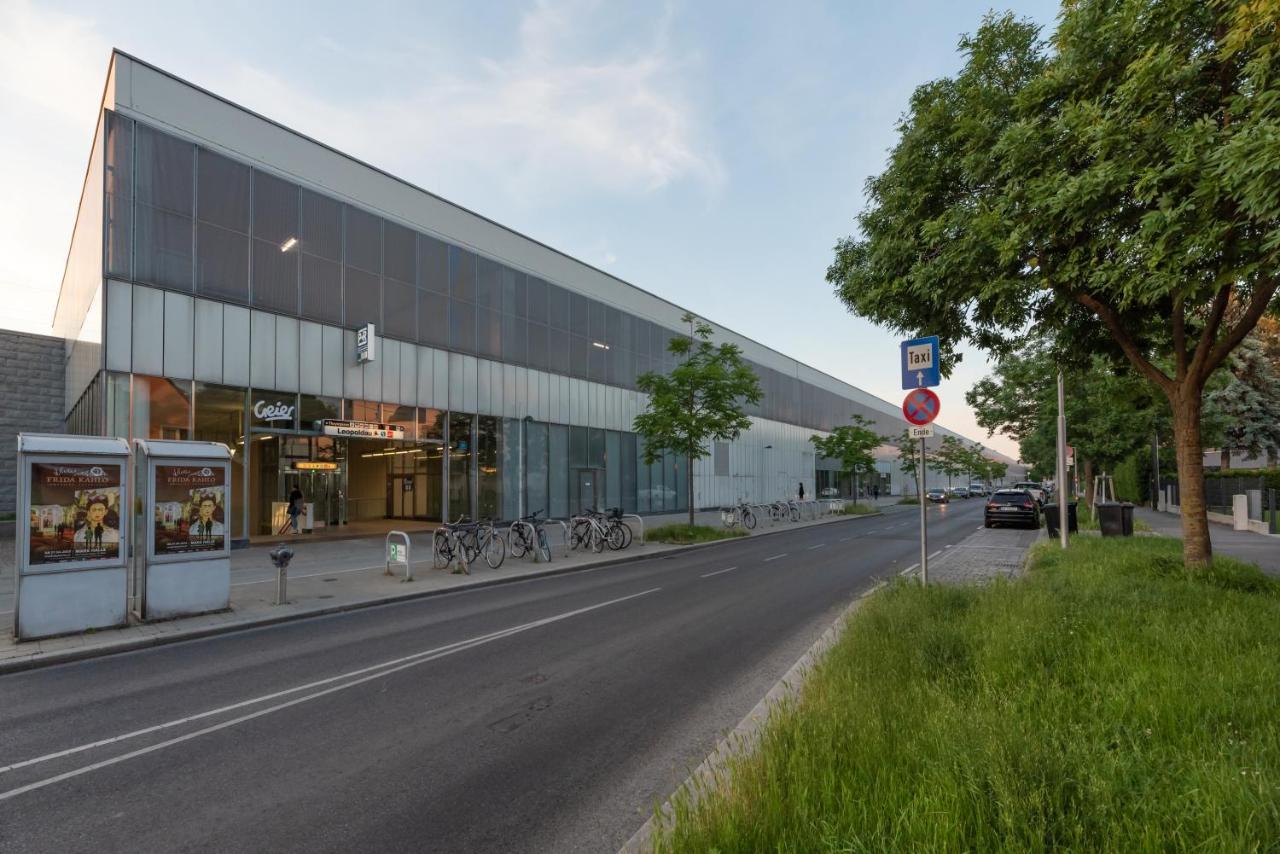 Gruene Ruhelage, 20 Minuten Ins Zentrum Und Parkgarage Wenen Buitenkant foto
