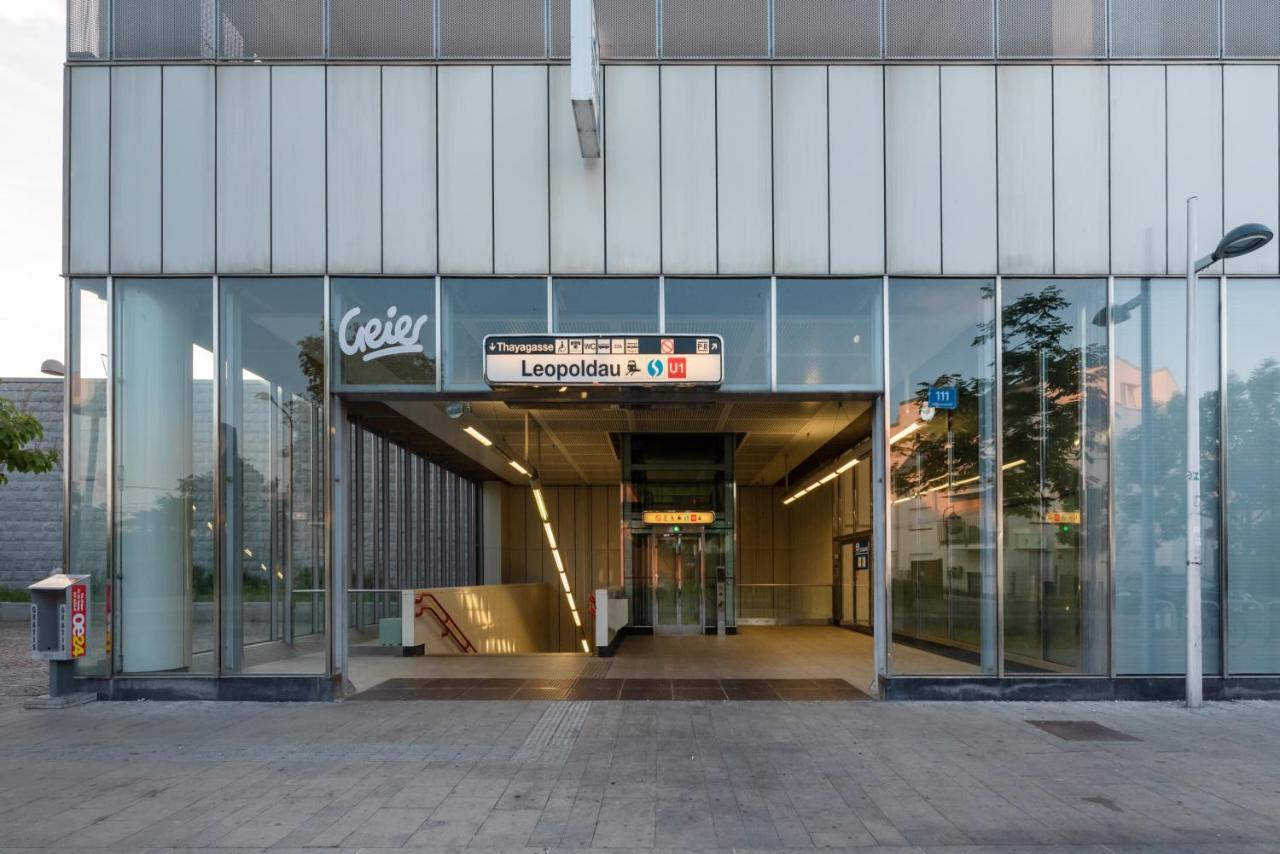 Gruene Ruhelage, 20 Minuten Ins Zentrum Und Parkgarage Wenen Buitenkant foto
